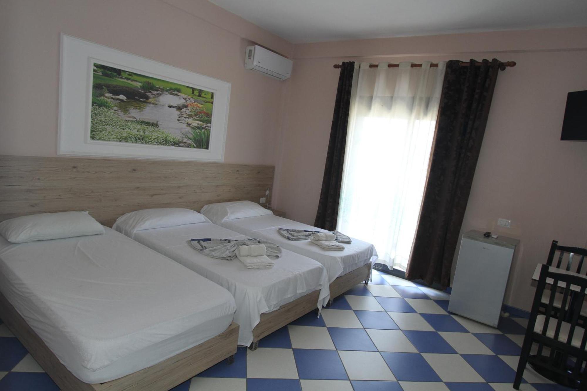 Kompleksi Eli Guest House Durrës Eksteriør bilde