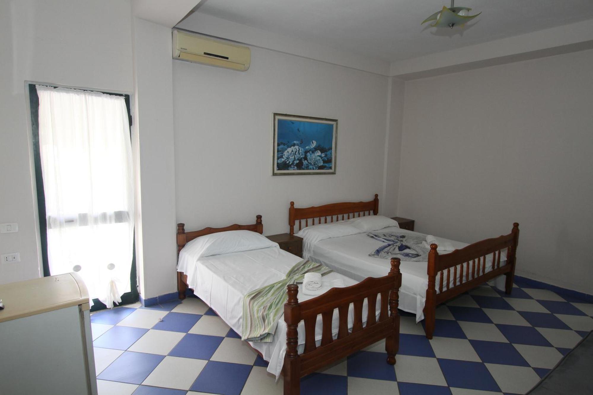 Kompleksi Eli Guest House Durrës Eksteriør bilde