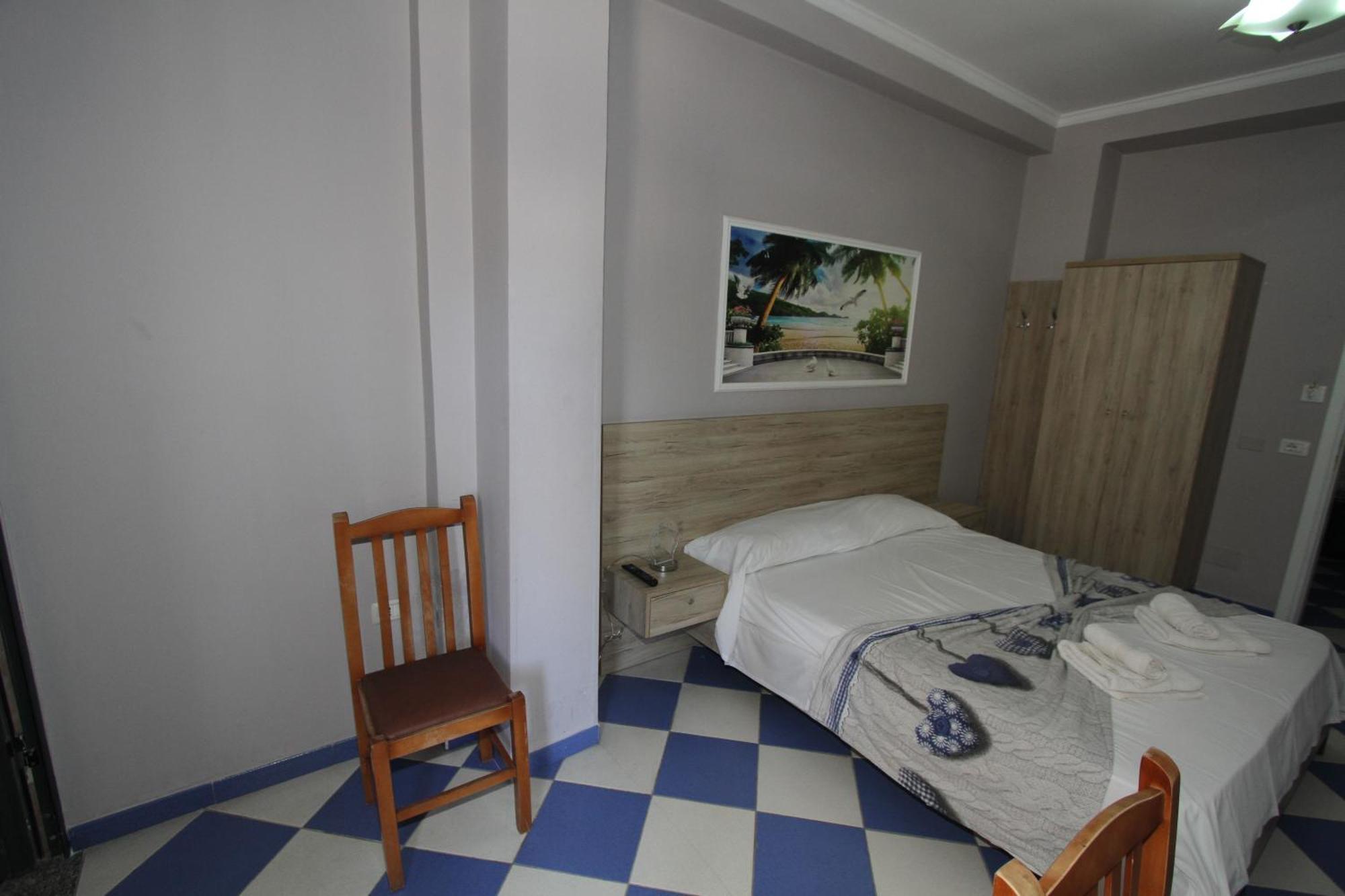 Kompleksi Eli Guest House Durrës Eksteriør bilde